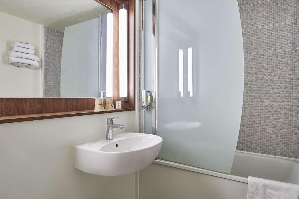The Originals City Hotel La Verriere-Yvelines Quarto foto